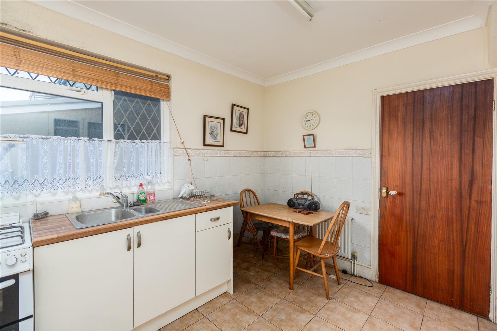 Carnglas Road, Sketty, Swansea, SA2 9BL